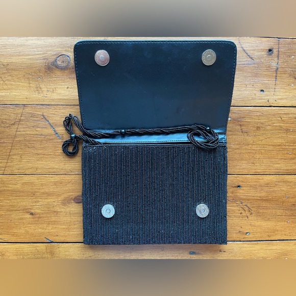 Beaded Handbag - Picture 5 of 6